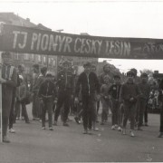 197800